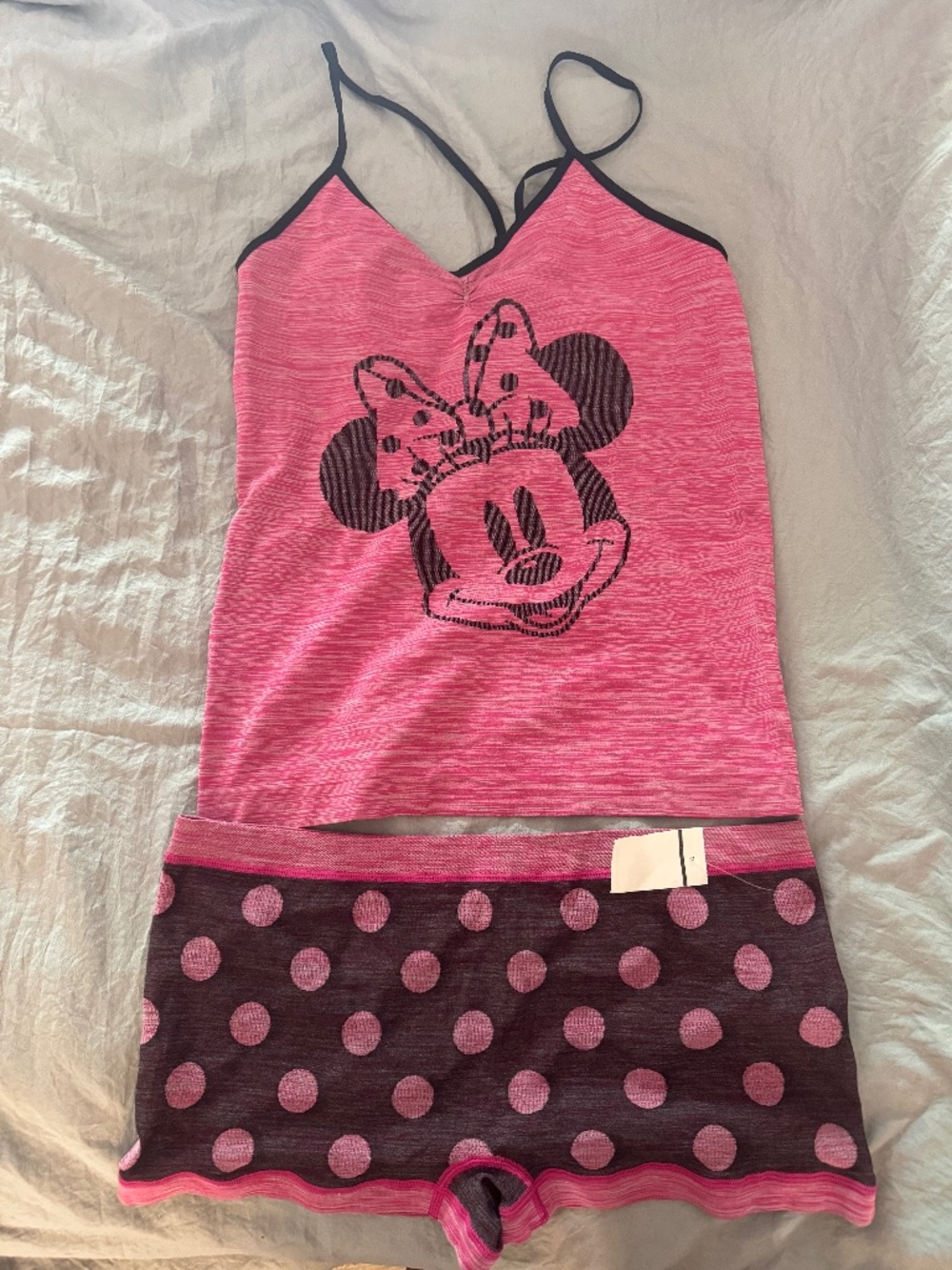 NWT Disney Minnie Mouse pajama set Sz 2x (see measurements)